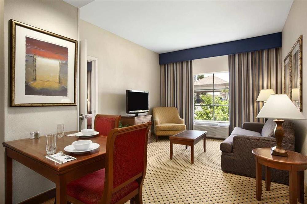 Homewood Suites Laredo At Mall Del Norte Pokoj fotografie